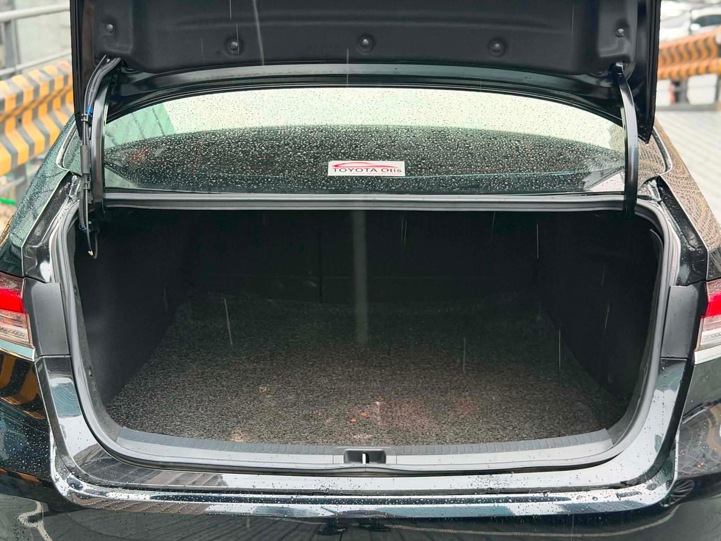 2021 Toyota Altis V 1.6, Automatic, Gas
