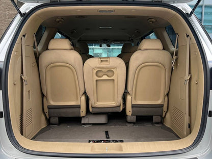 2017 Kia Carnival 2.2, Automatic, Diesel