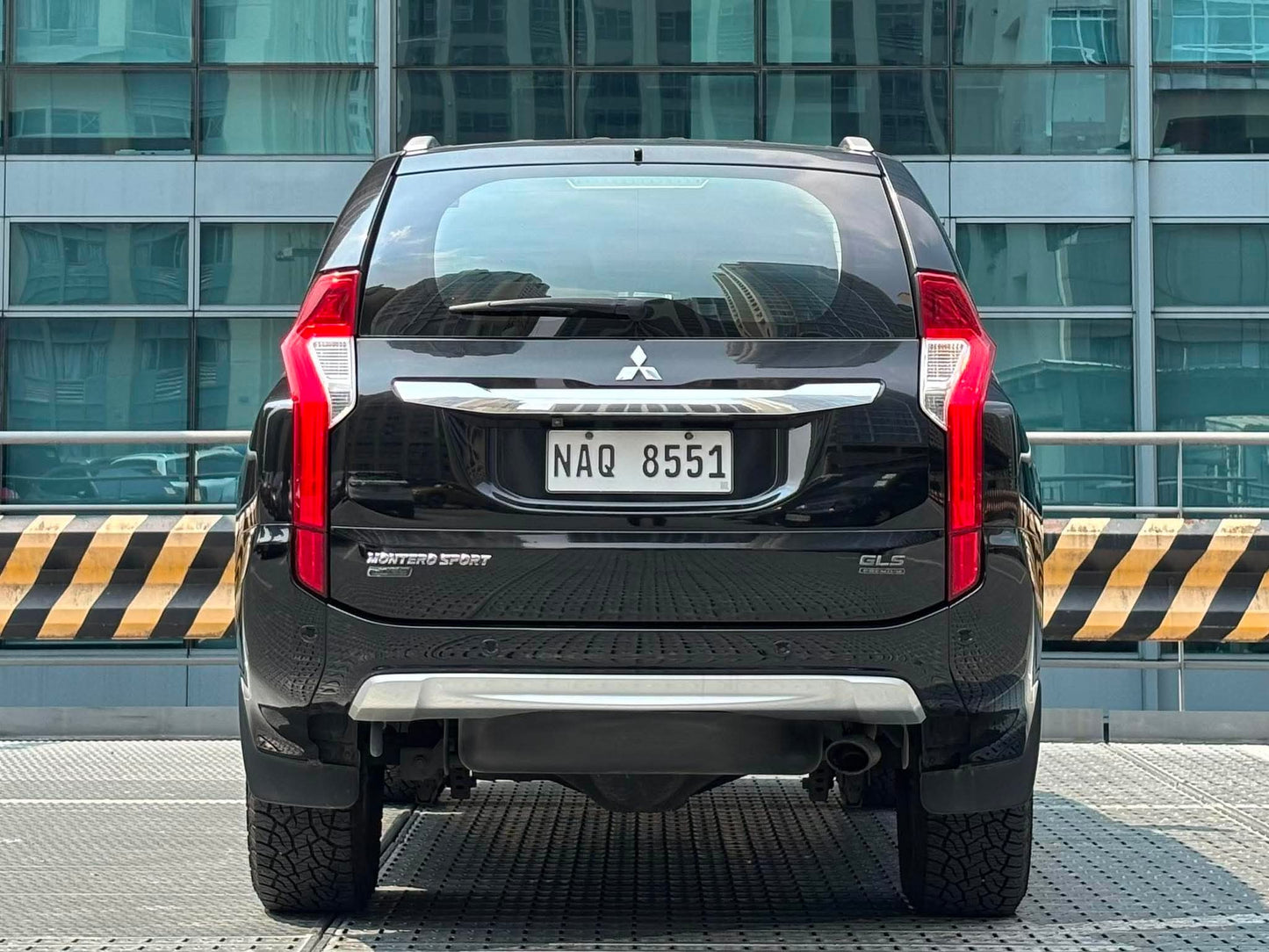 2016 Mitsubishi Montero 2.5 GLS Premium, Automatic, Diesel