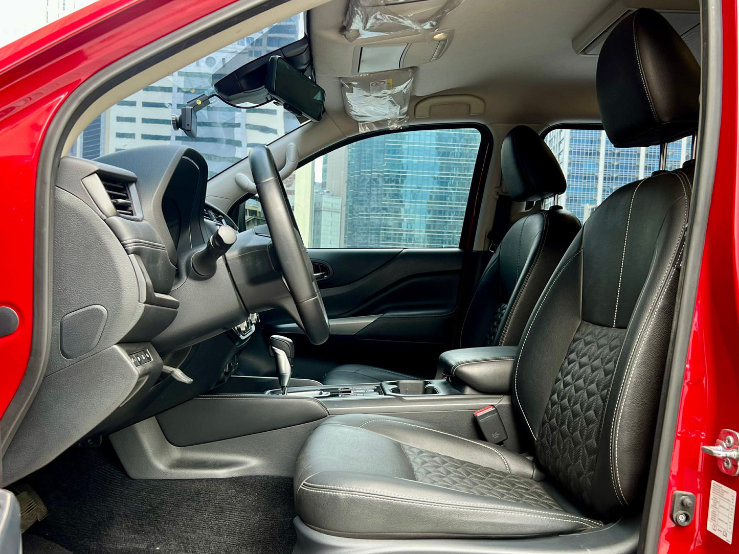2023 Nissan Terra VL Sport 4x2 2.5, Automatic, Diesel