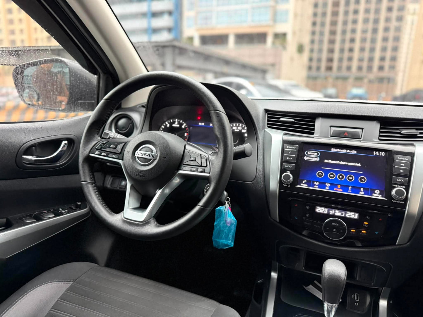 2023 Nissan Navara 2.5 VE, Automatic, Diesel