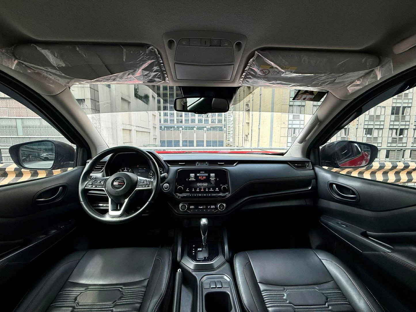 2025 Nissan Navara 2.5 Calibre-X, Automatic, Diesel