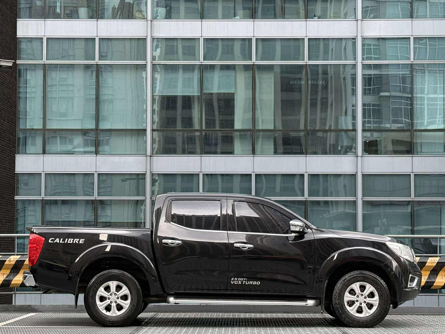 2017 Nissan Navara EL 4x2 2.5, Automatic, Diesel