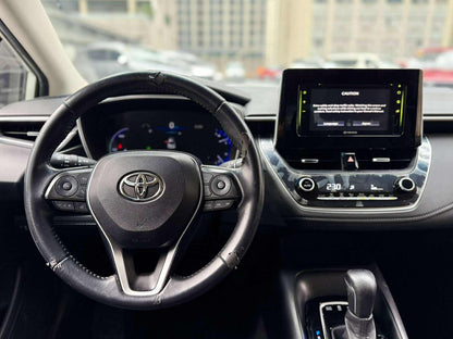 2020 Toyota Altis Hybrid HEV 1.8, Automatic, Gas