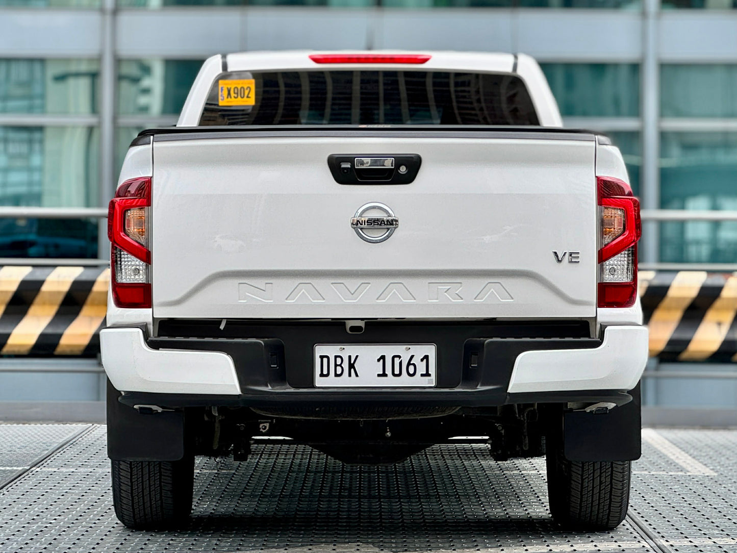 2023 Nissan Navara VE 4x2 2.5, Automatic, Diesel