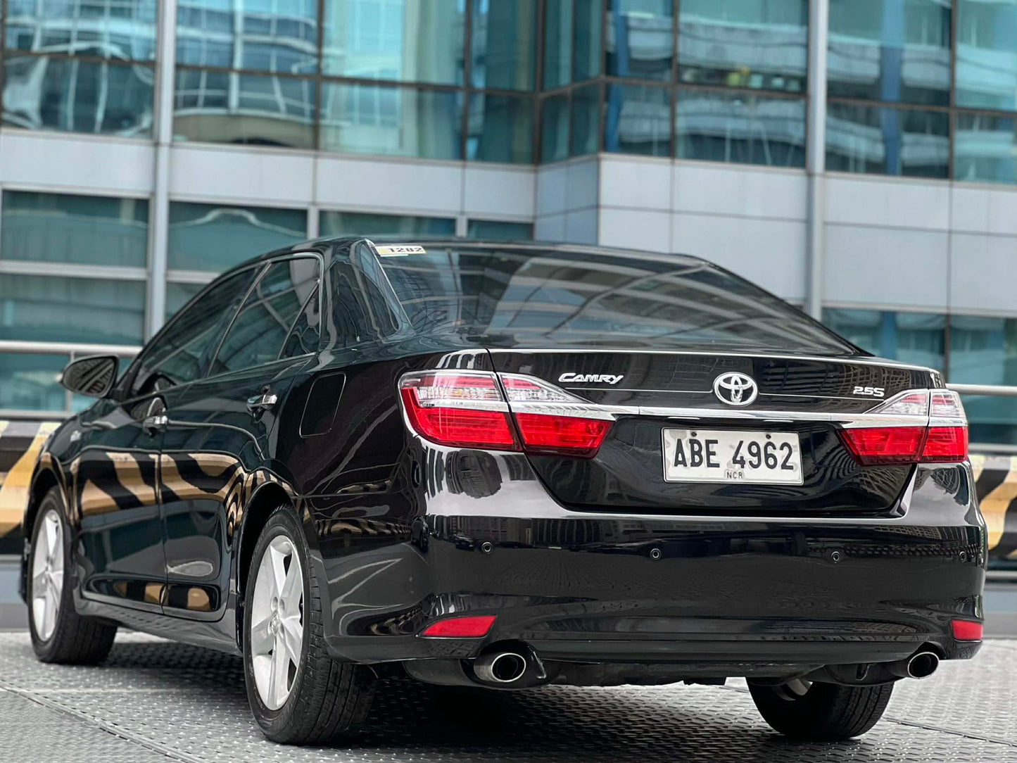 2015 Toyota Camry 2.5 S, Automatic, Gas