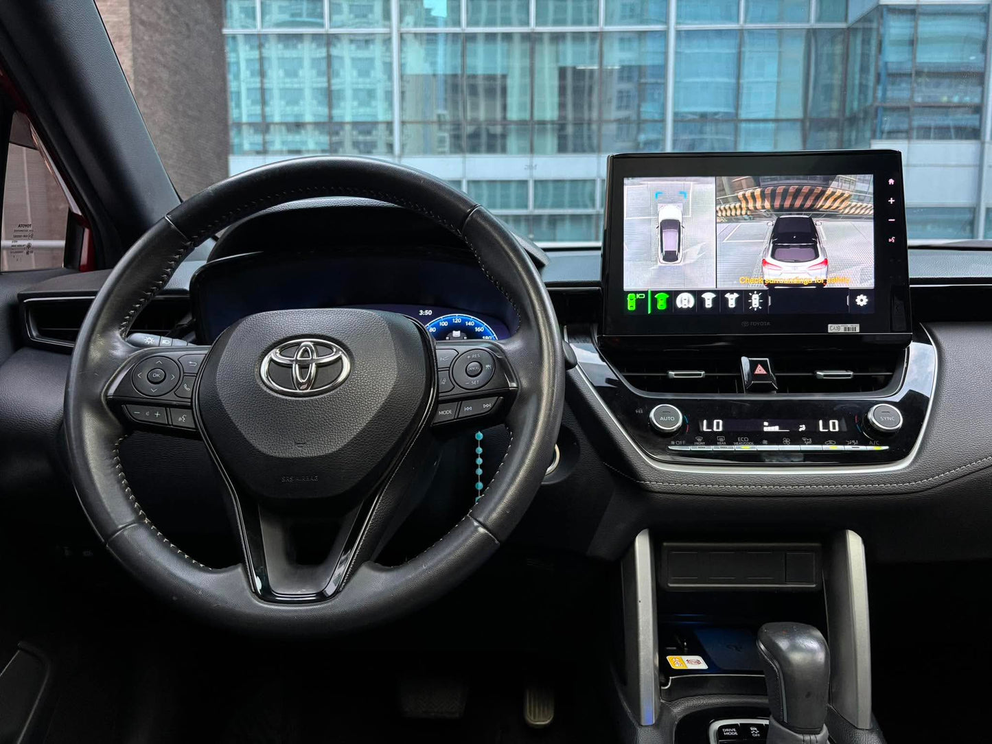 2024 Toyota Corolla Cross GRS Hybrid, Automatic, Gas