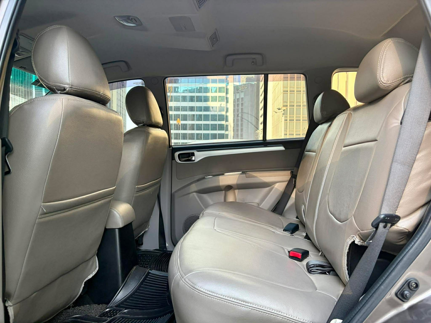 2012 Mitsubishi Montero 2.5 GLS V, Automatic, Diesel