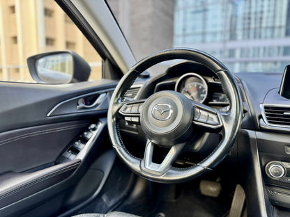 2018 Mazda 3 2.0 R, Automatic, Gas