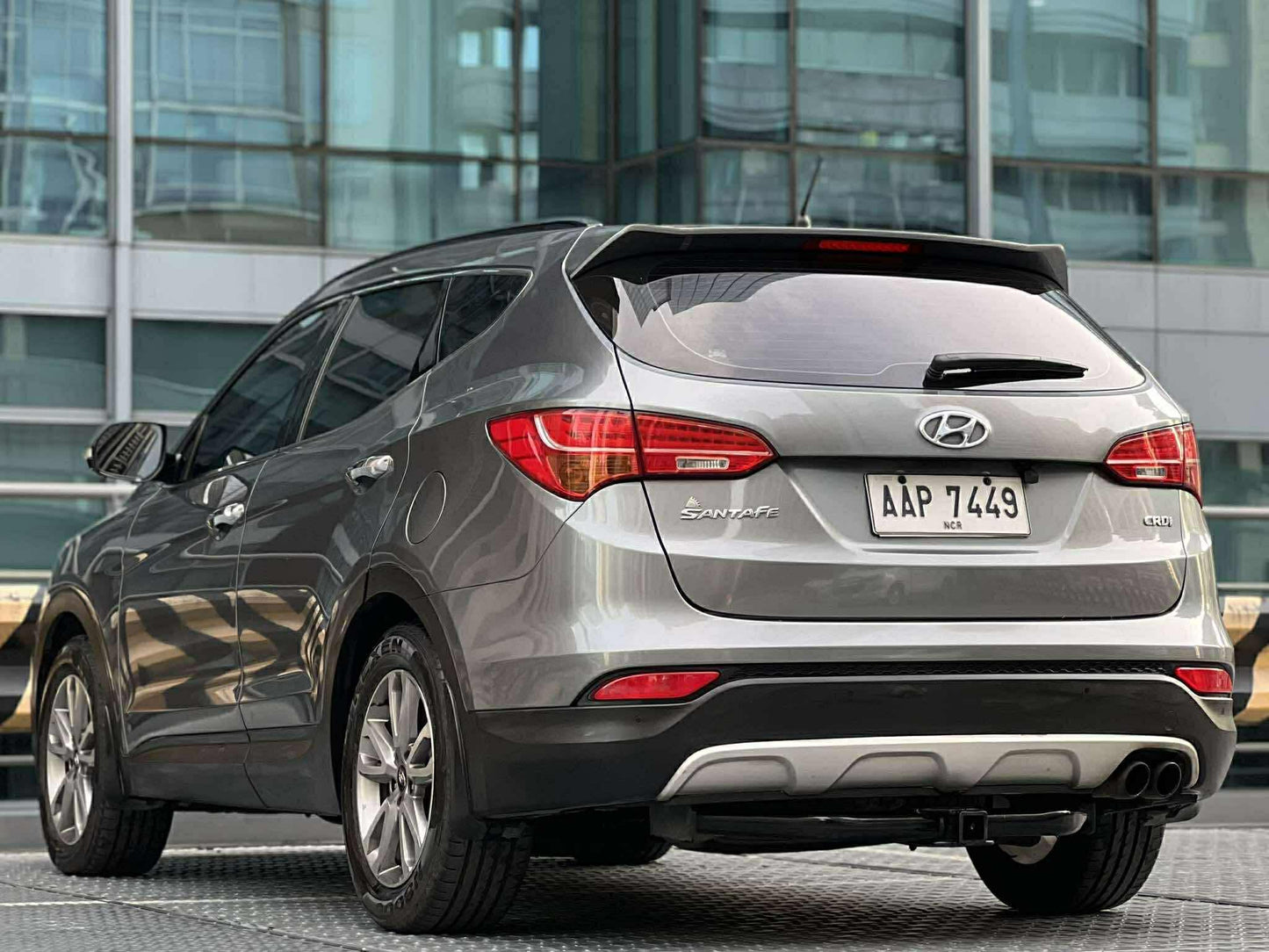 2014 Hyundai Santa Fe 2.2L, Automatic, Diesel