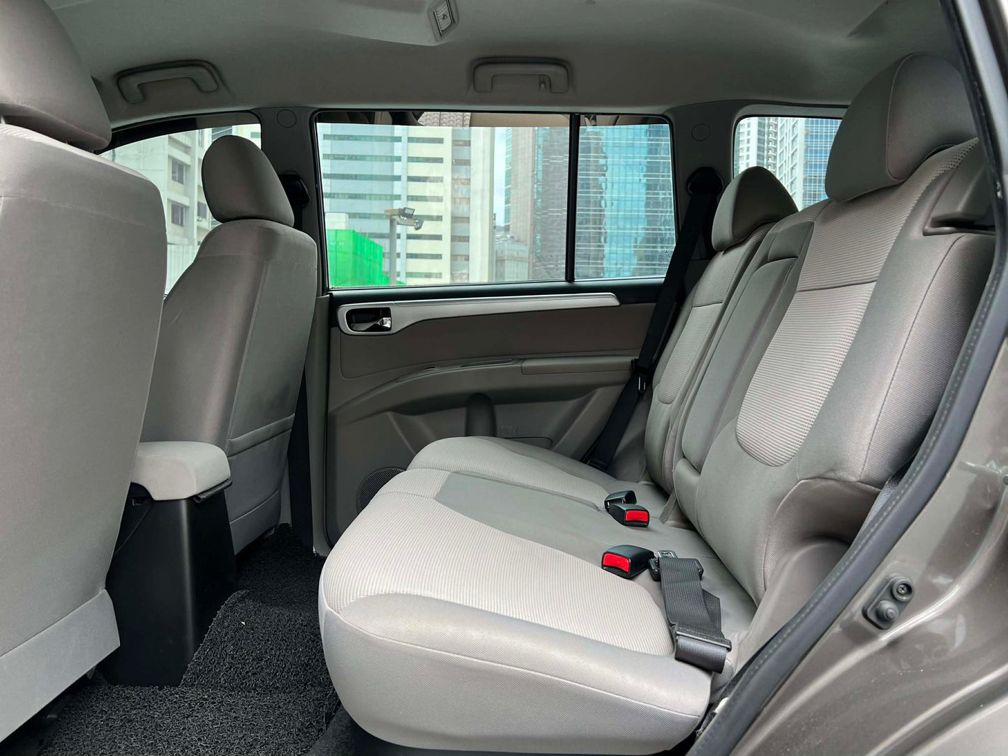 2015 Mitsubishi Montero 2.5 GLX, Automatic, Diesel