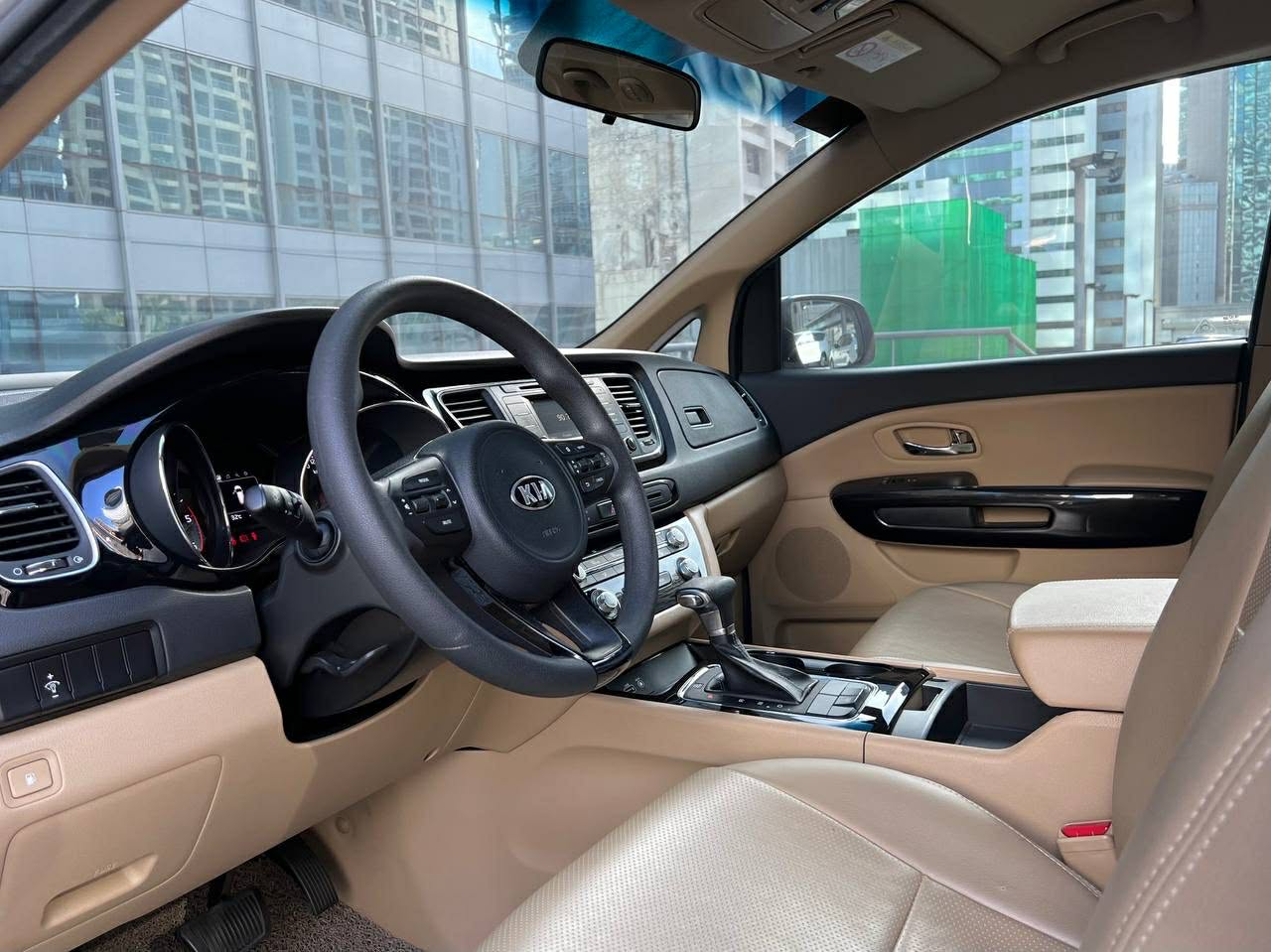 2017 Kia Carnival 2.2, Automatic, Diesel