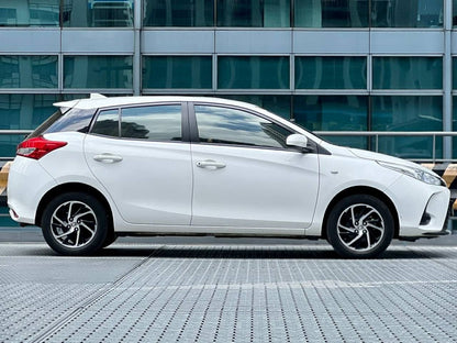 2021 Toyota Yaris 1.3 E  Hatchback Dual VVTi,  Automatic, Gas