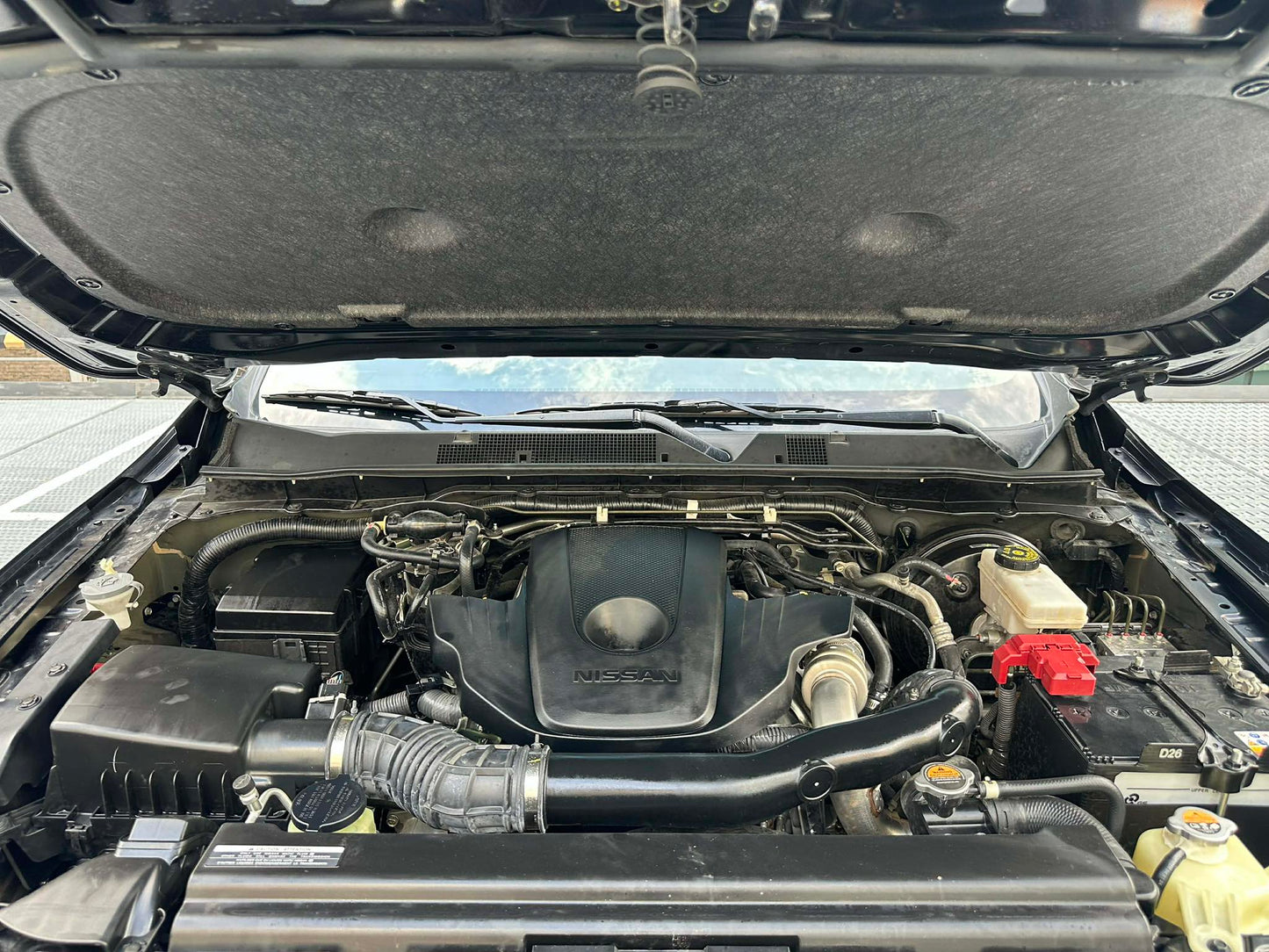 2024 Nissan Navara 2.5 VE Calibre, Automatic, Diesel