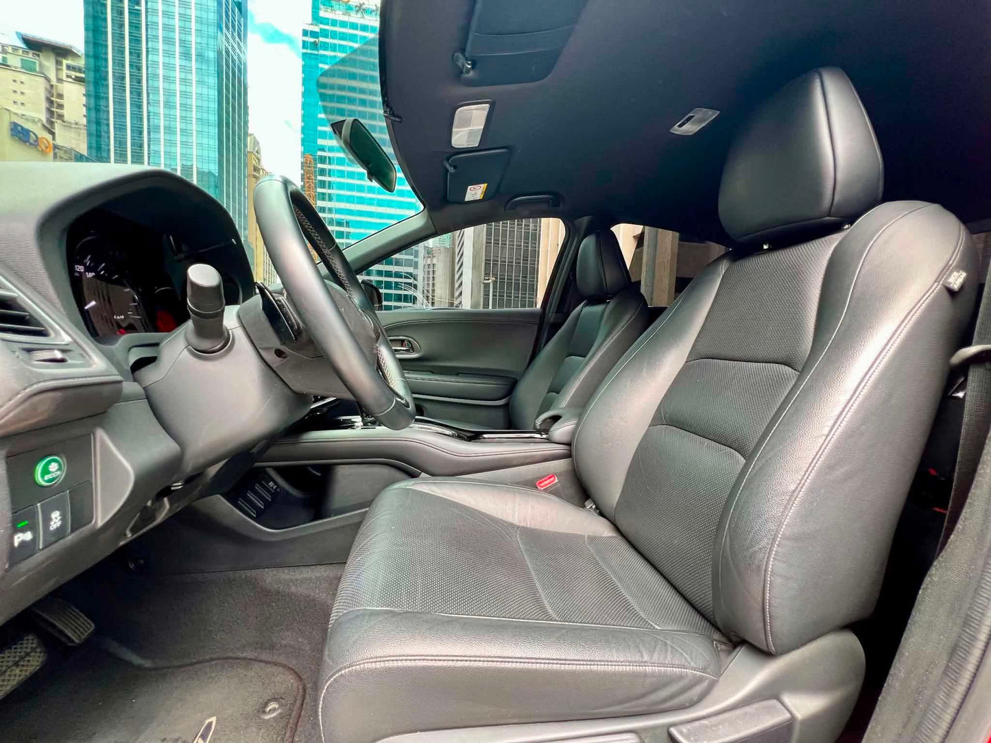 2020 Honda HRV RS 1.8, Automatic, Gas