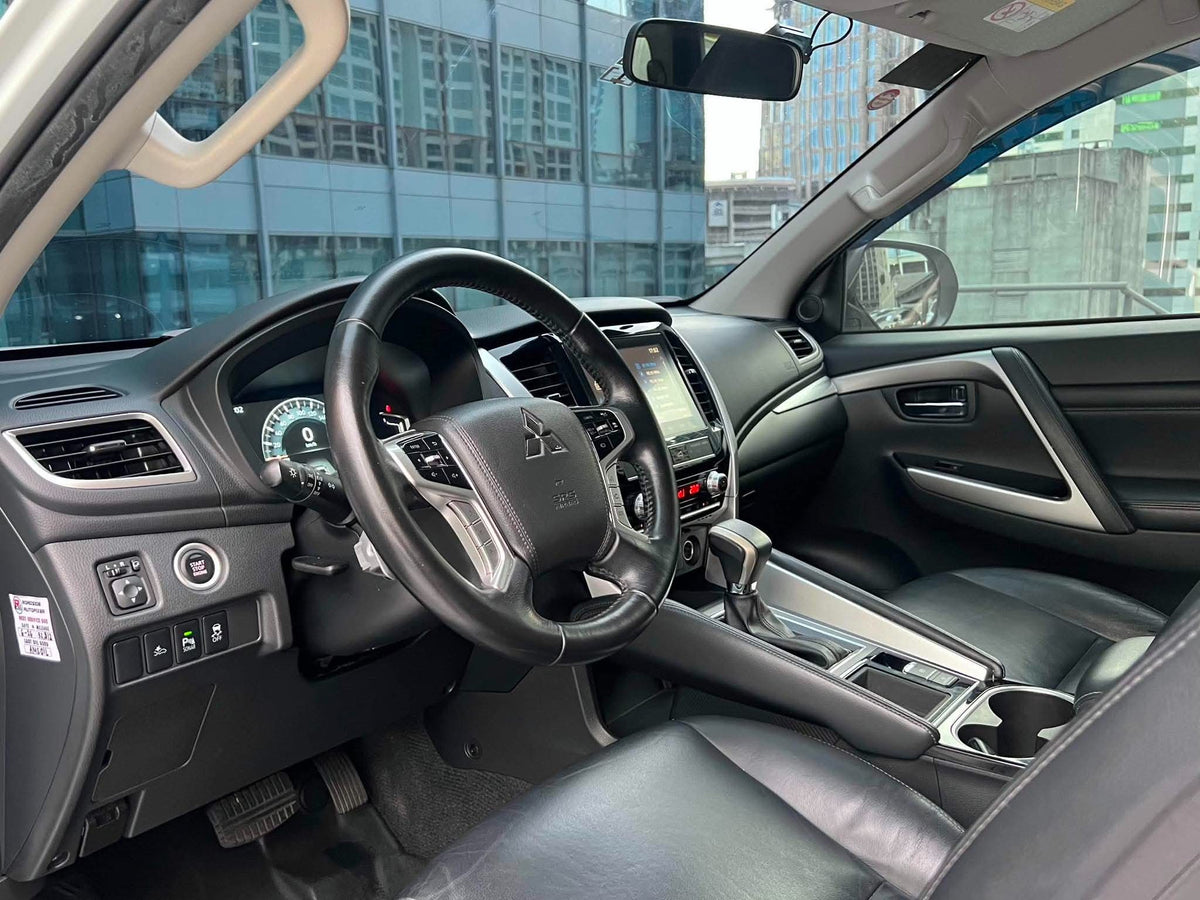 2022 Mitsubishi Montero 2.4 Black Series, Automatic, Diesel