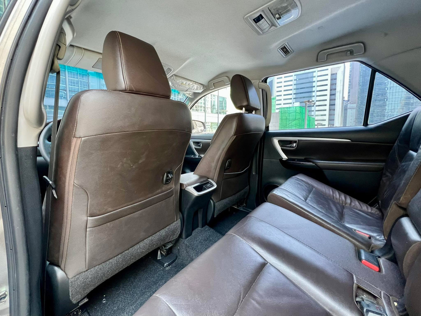 2017 Toyota Fortuner V 4x2 2.4, Automatic, Diesel