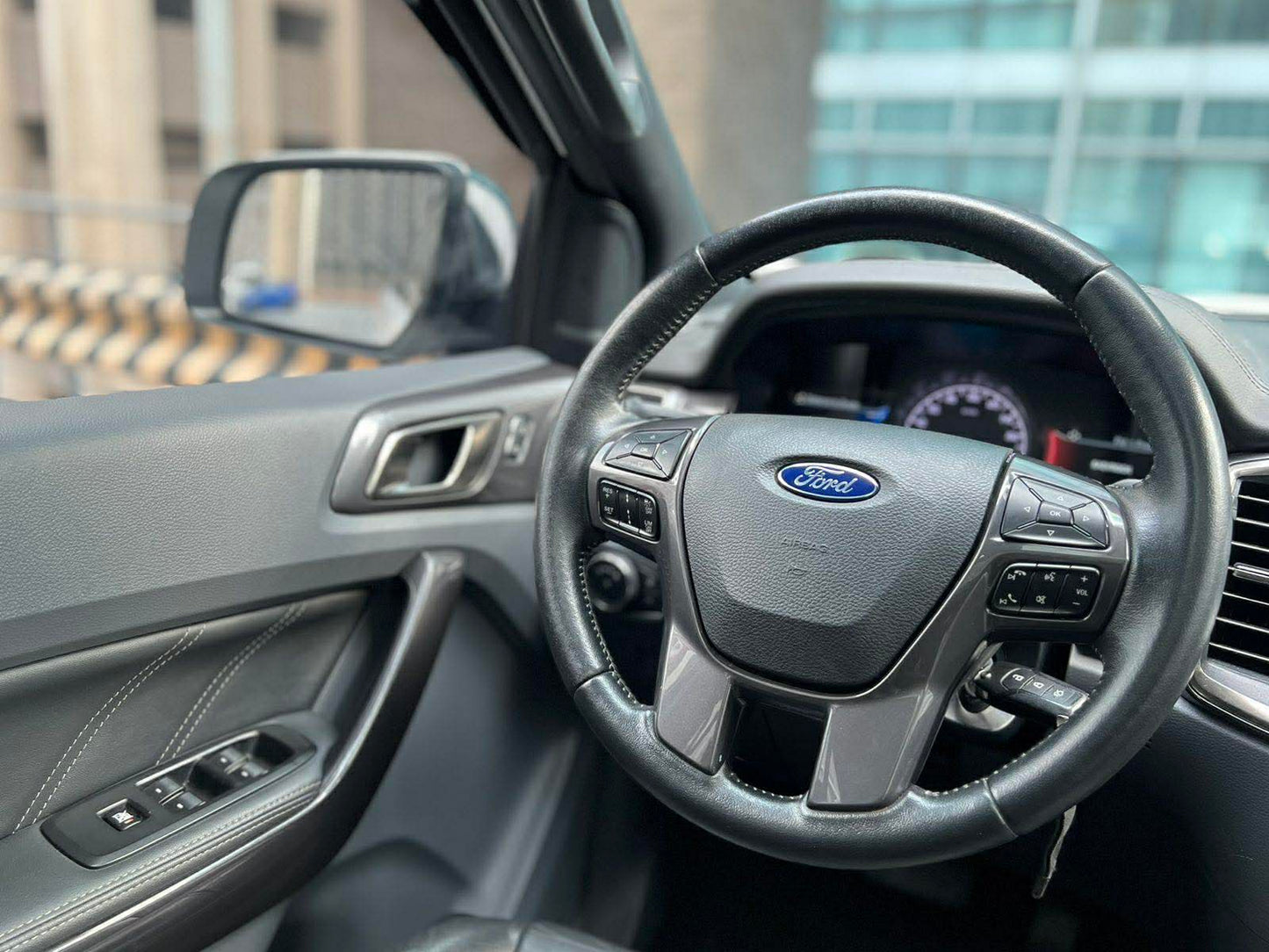 2017 Ford Everest Titanium Plus 4x2 2.2,  Automatic, Diesel