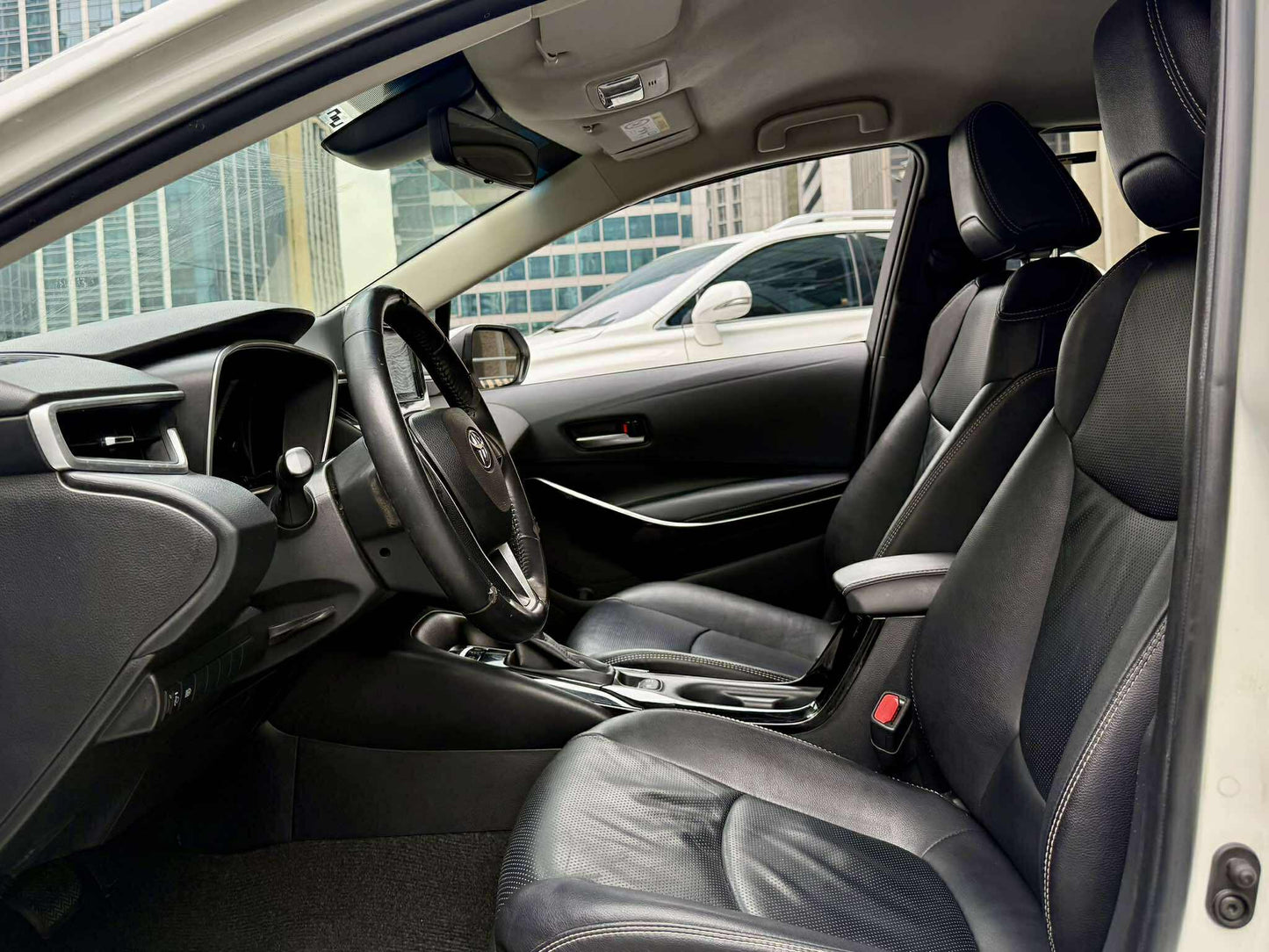 2020 Toyota Altis Hybrid HEV 1.8, Automatic, Gas