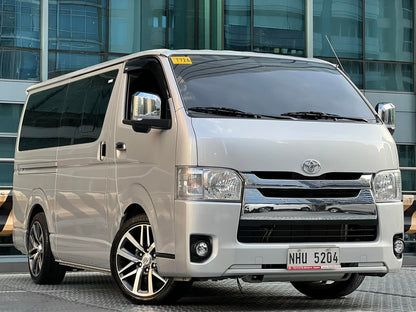 2025 Toyota HiAce Commuter 3.0, Manual, Diesel