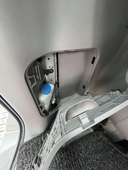 2011 Hyundai Grand Starex CVX 2.5, Automatic, Diesel