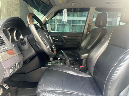 2011 Mitsubishi Pajero GLS 4x4 3.8 V6,  Automatic, Gas