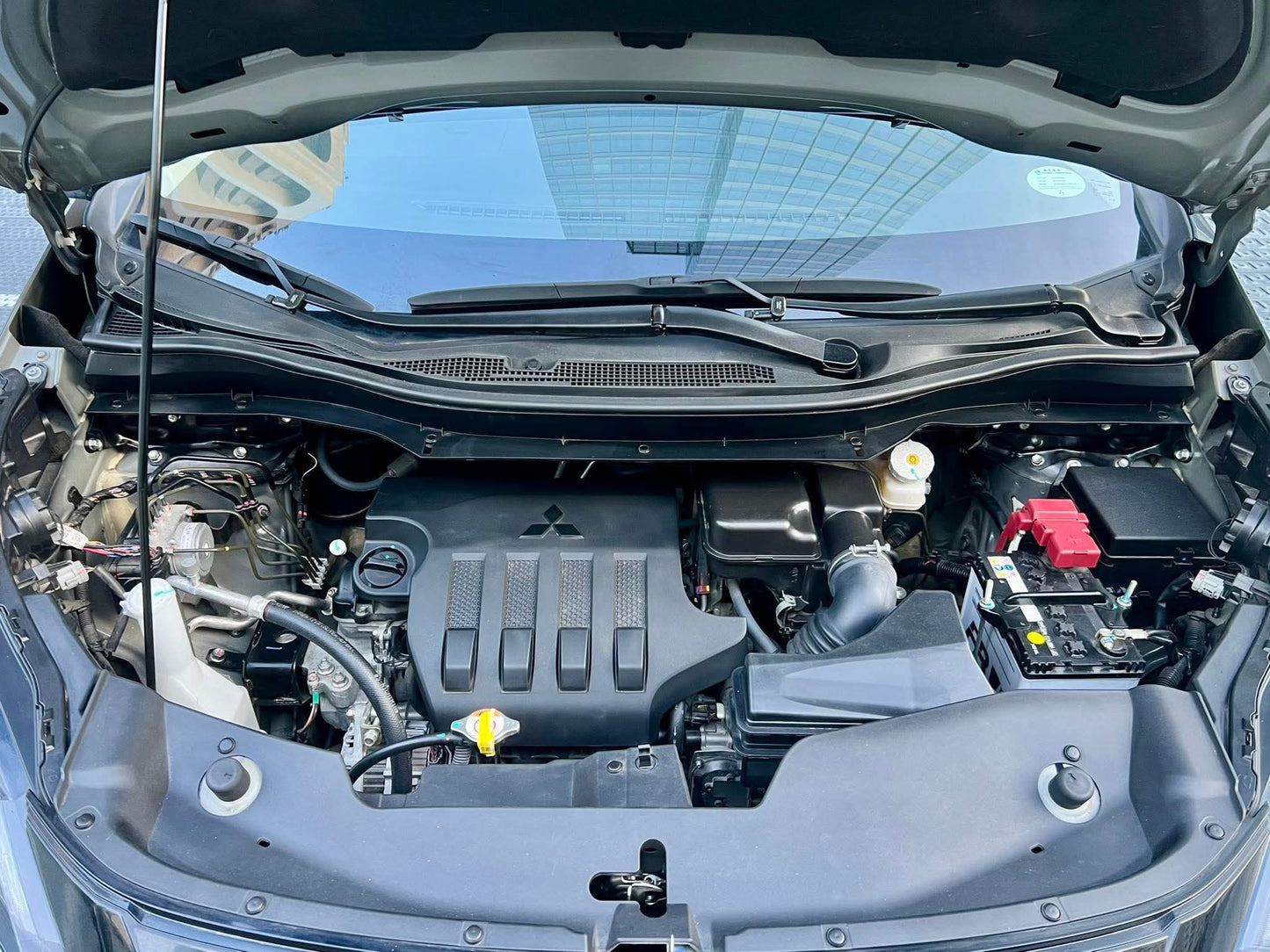 2025 Mitsubishi Xpander 1.5 GLX 2WD, Automatic, Gas