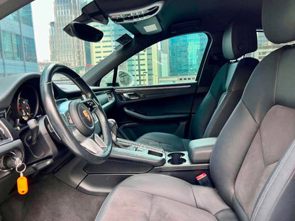 2015 Porsche Macan 2.0 Turbocharged AWD, Automatic, Gas