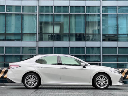 2020 Toyota Camry 2.5 V, Automatic, Gas