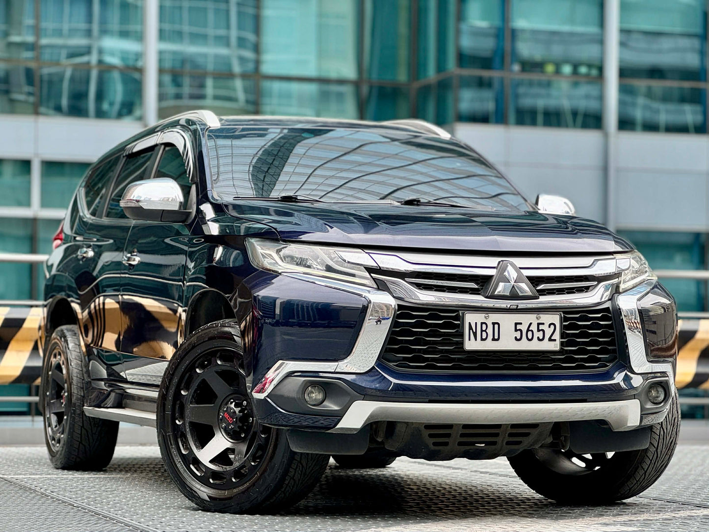 2016 Mitsubishi Montero GLS Premium 2.5, Automatic, Diesel