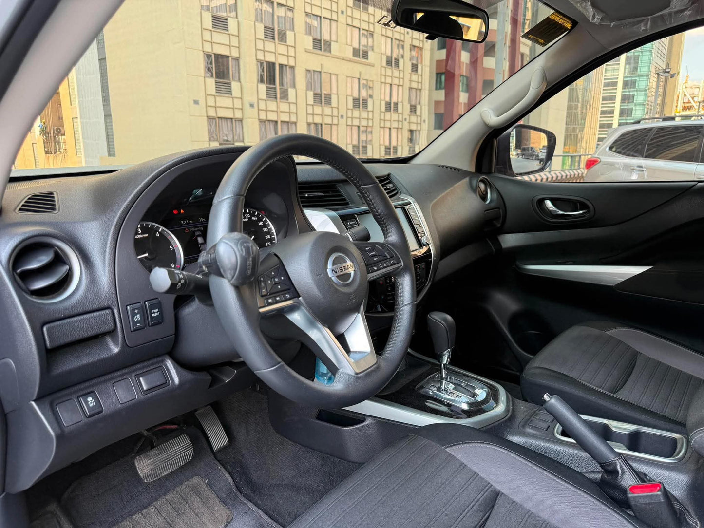 2024 Nissan Navara 2.5 VE Calibre, Automatic, Diesel