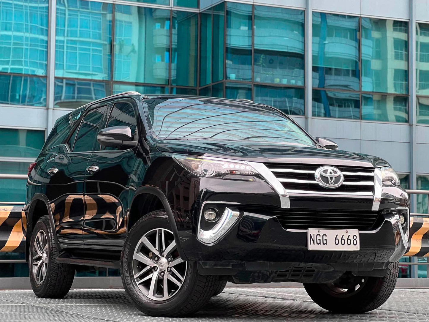 2020 Toyota Fortuner 2.4 V 4x2, Automatic, Diesel