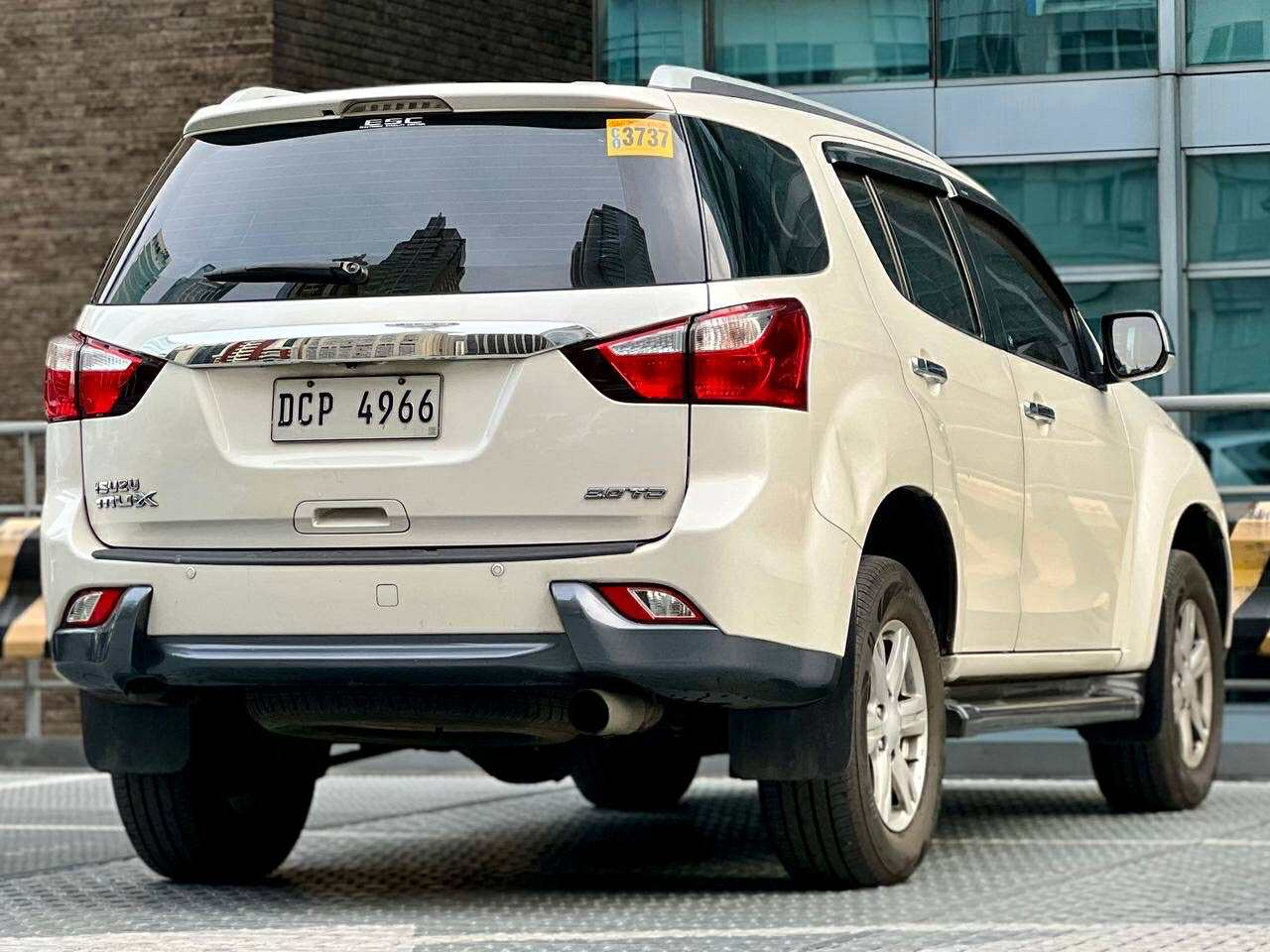 2017 Isuzu MUX LSA 3.0 4x2, Automatic, Diesel
