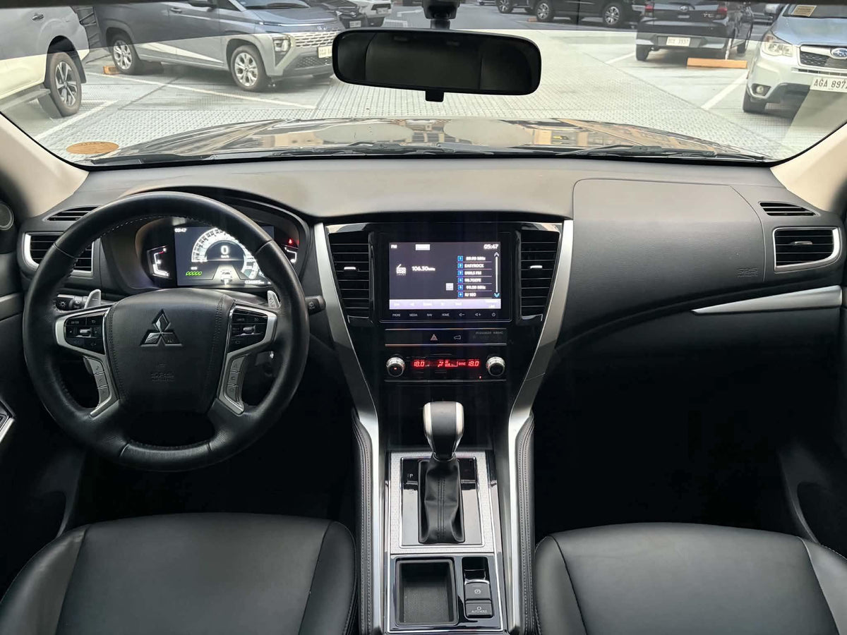 2021 Mitsubishi Montero 4x2 GT, Automatic, Diesel