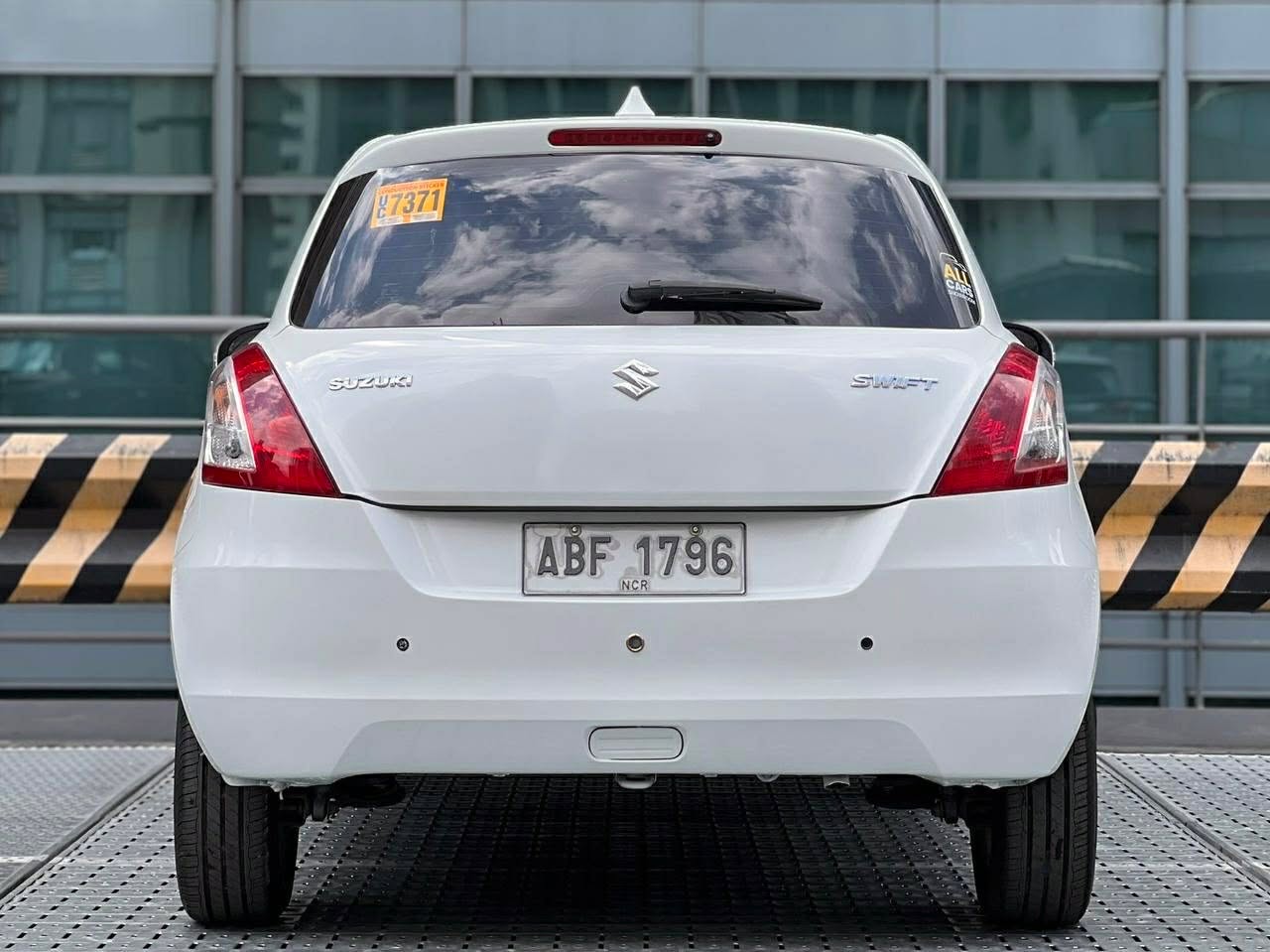 2015 Suzuki Swift 1.2, Automatic, Gas