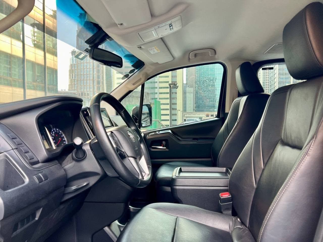 2019 Toyota Hiace Super Grandia Leather 2.8L,  Automatic, Diesel