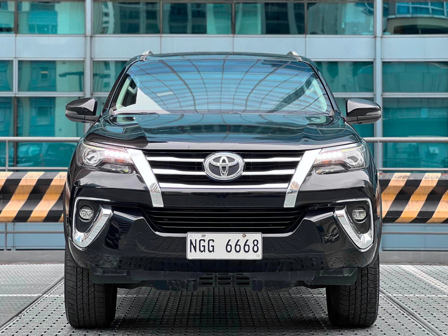 2020 Toyota Fortuner 2.4 V 4x2, Automatic, Diesel