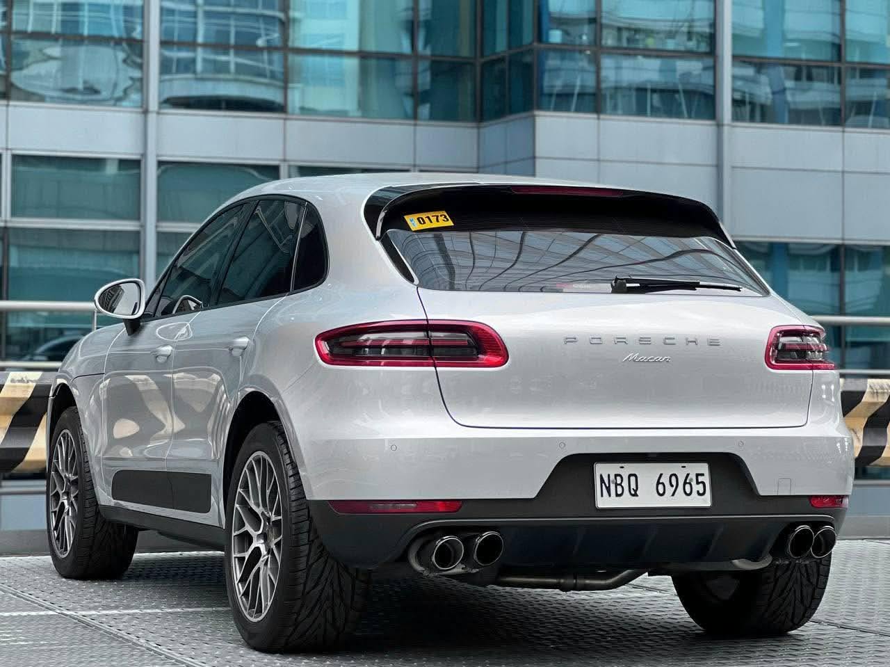 2019 Porsche Macan 2.0T Turbo, Automatic, Gas