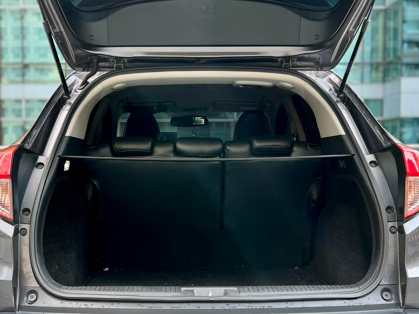 2016 Honda HRV 1.8, Automatic, Gas