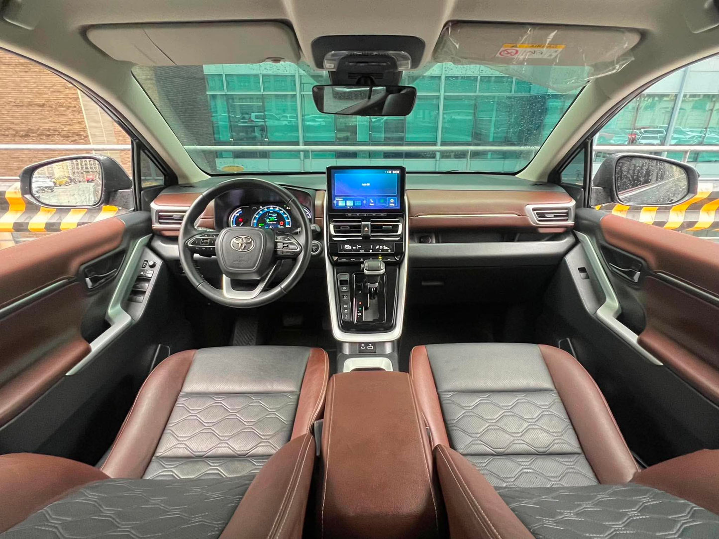 2024 Toyota Innova Zenix 2.0 Q HEV CVT, Automatic, Gas