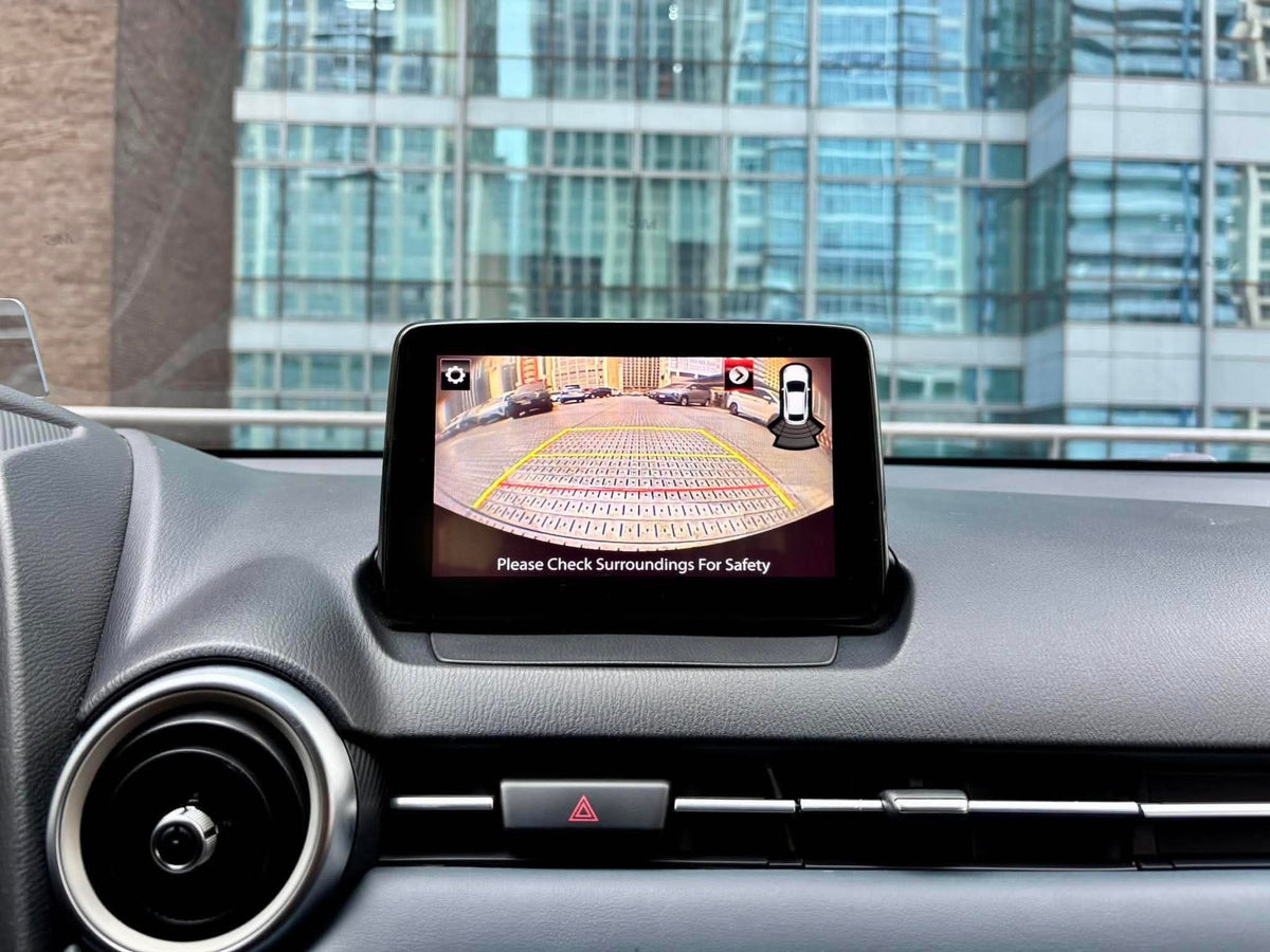 2022 Mazda 2 Hatchback 1.5, Automatic, Gas