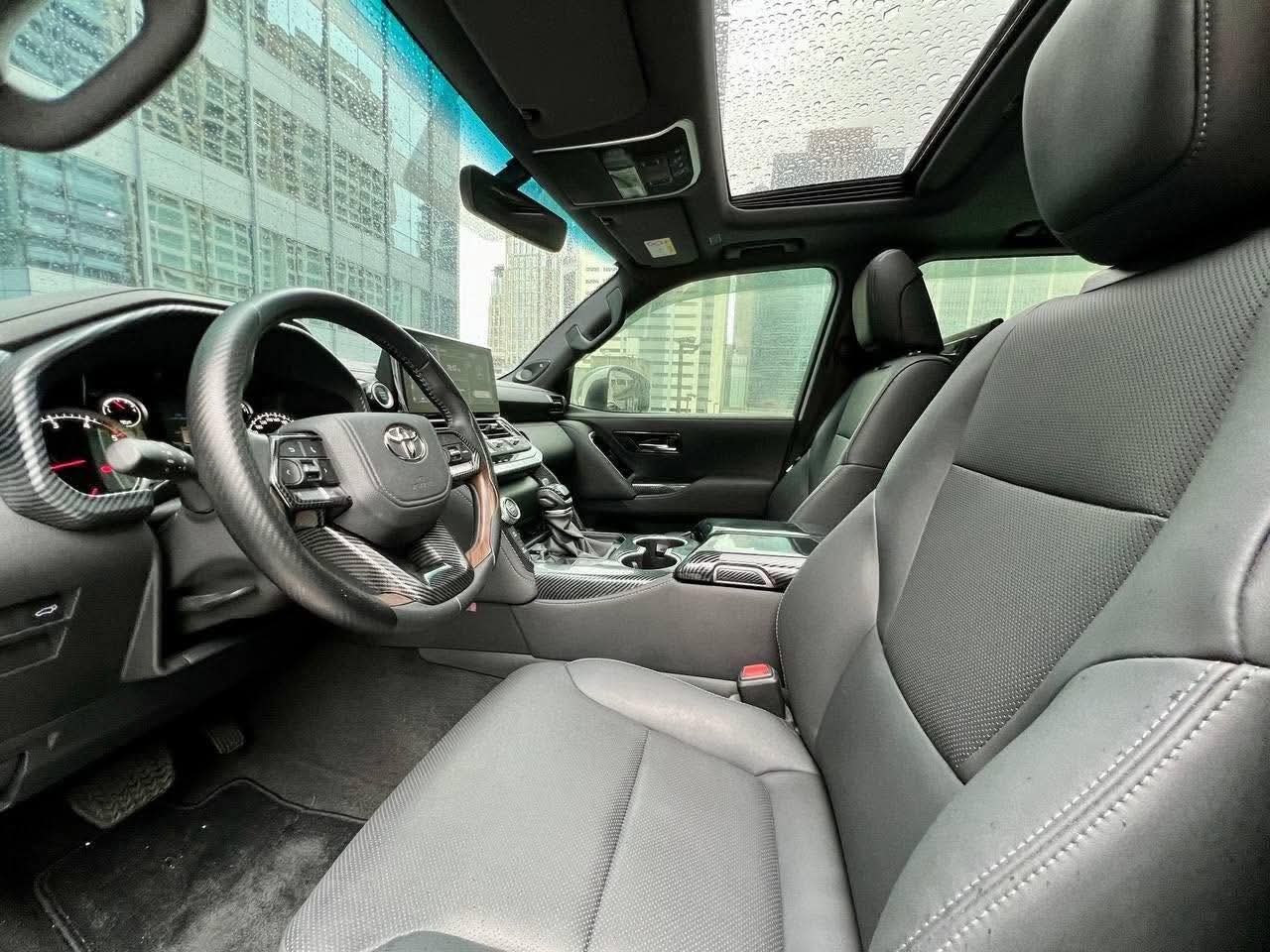 2022 Toyota Landcruiser LC300 3.3 4x4, Automatic, Diesel