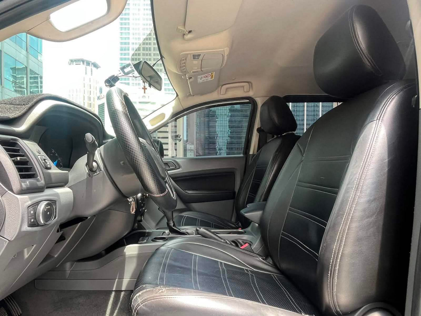 2017 Ford Everest 4x2 Ambiente 2.2, Automatic, Gas