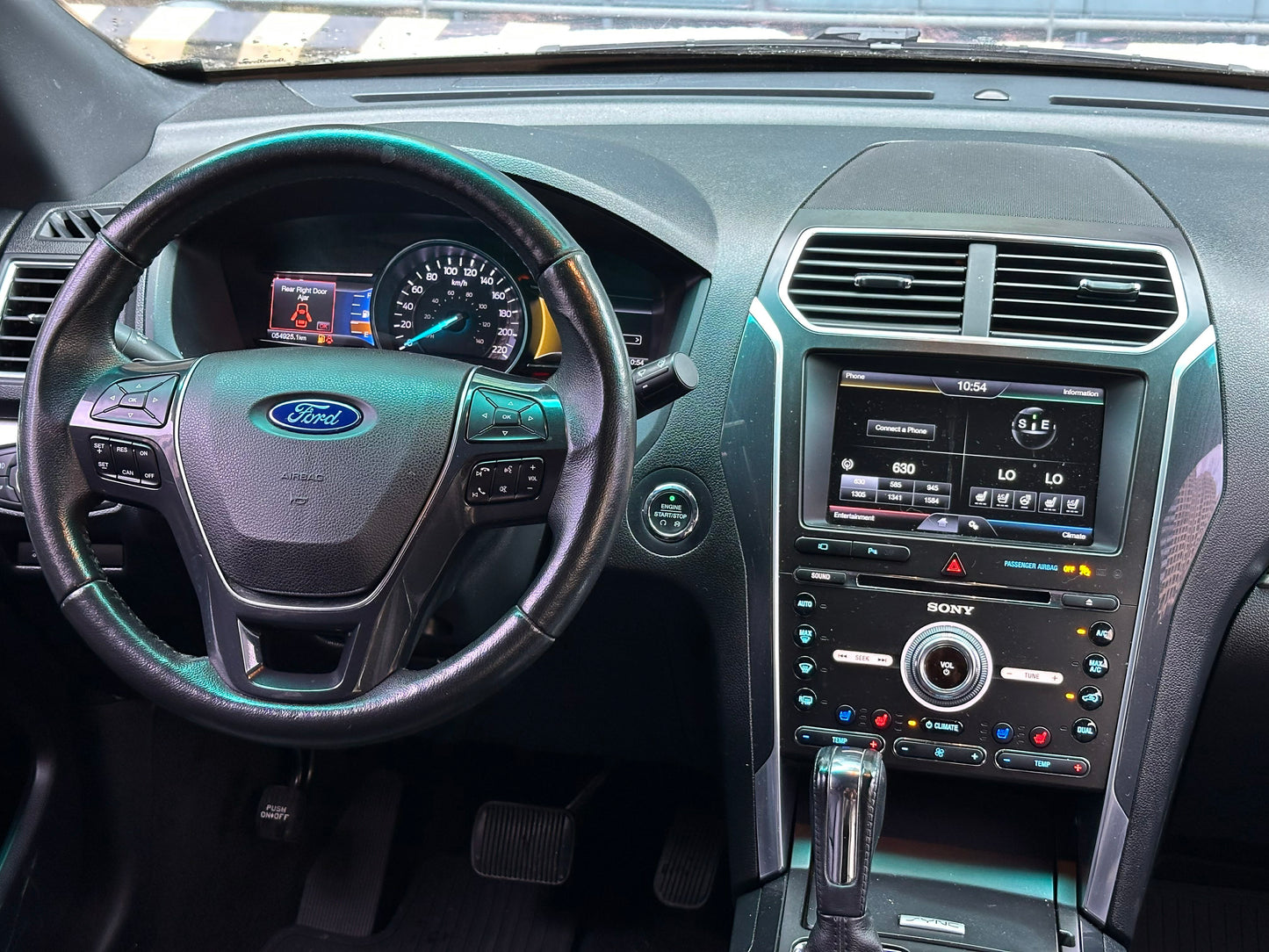 2016 Ford Explorer 2.3 Ecoboost 4x2, Automatic, Gas