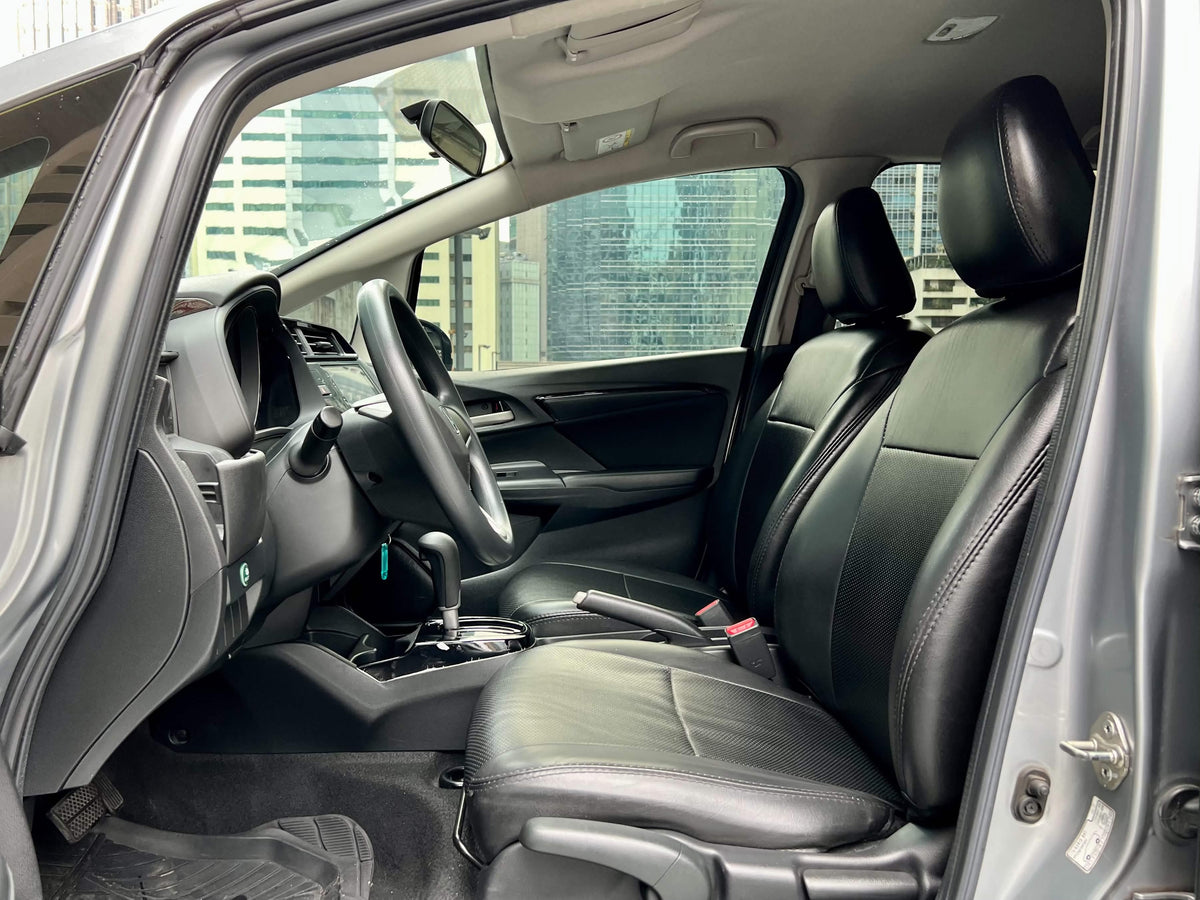 2018 Honda Jazz XV Navi 1.5,  Automatic, Gas