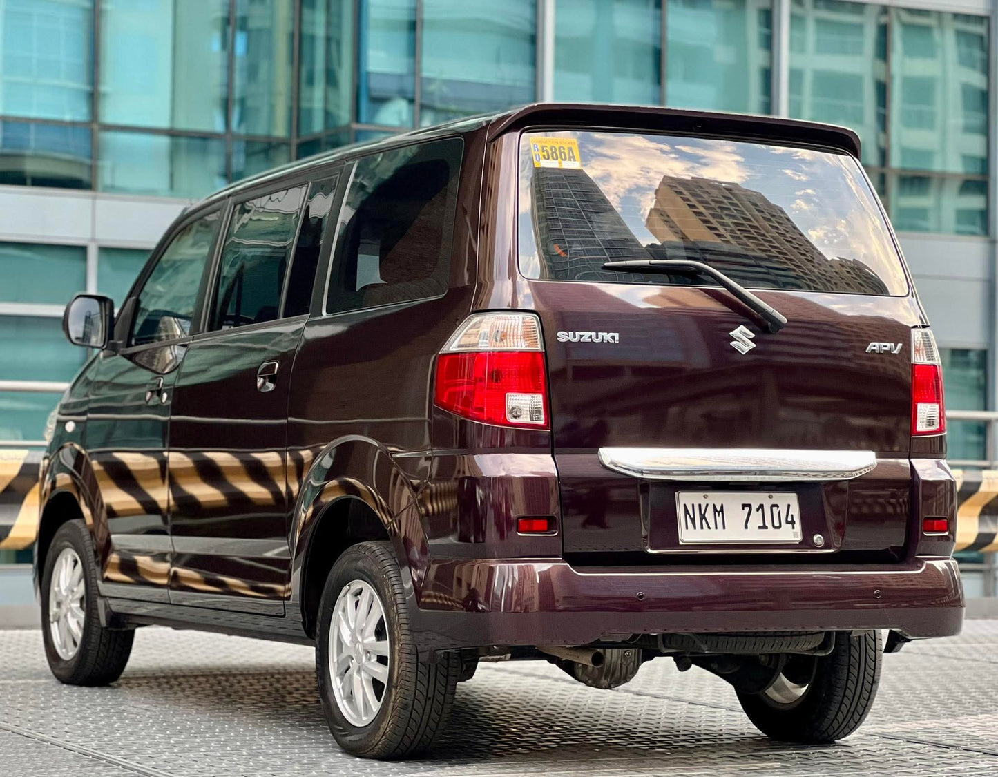 2025 Suzuki APV GLX, Manual, Gas