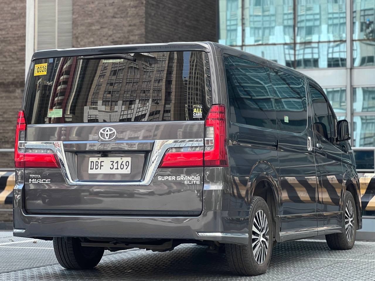 2022 Toyota HiAce Super Grandia Elite 2.8, Automatic, Diesel