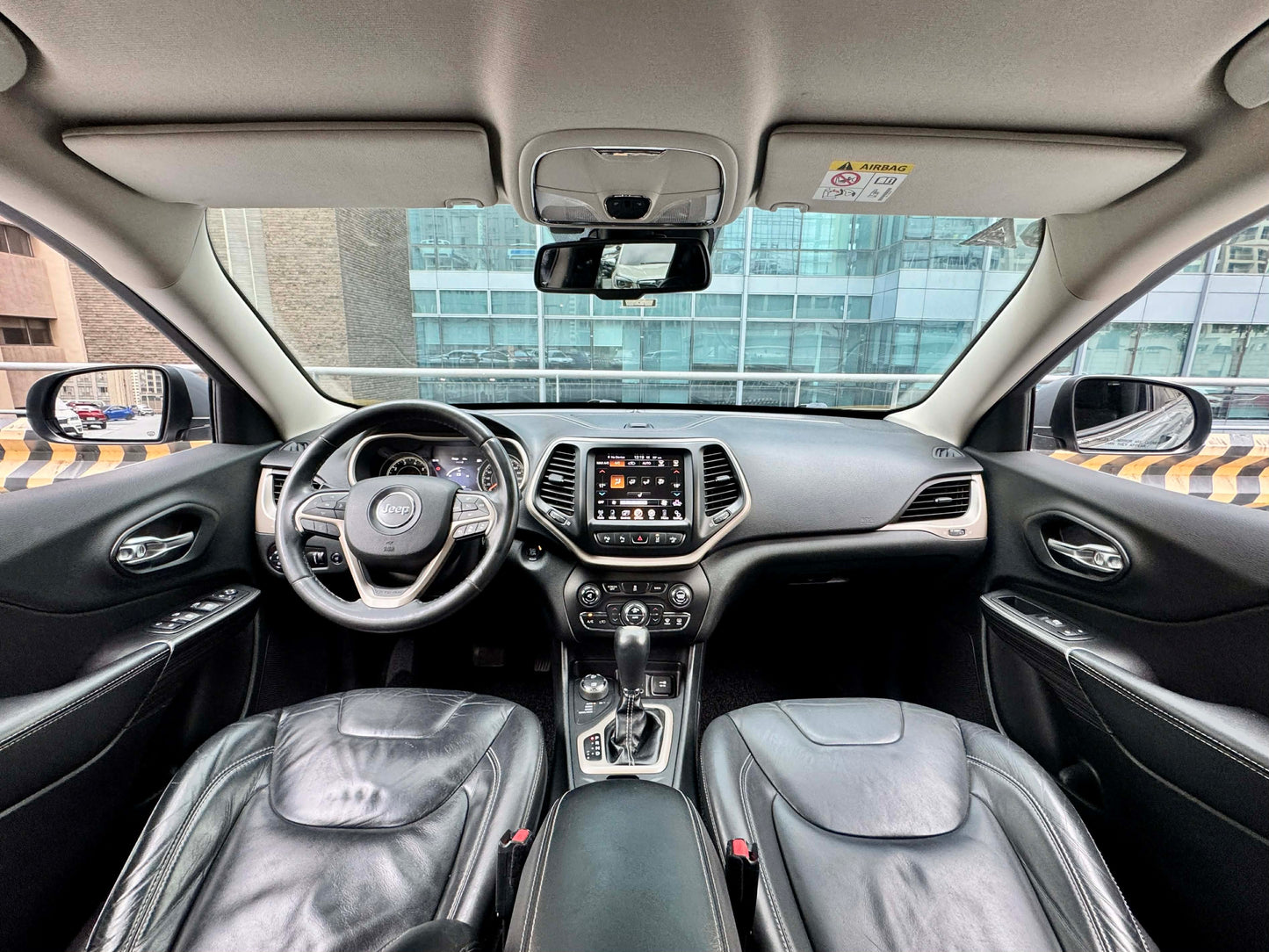 2015 Jeep Cherokee 4x4 2.6, Automatic, Gas