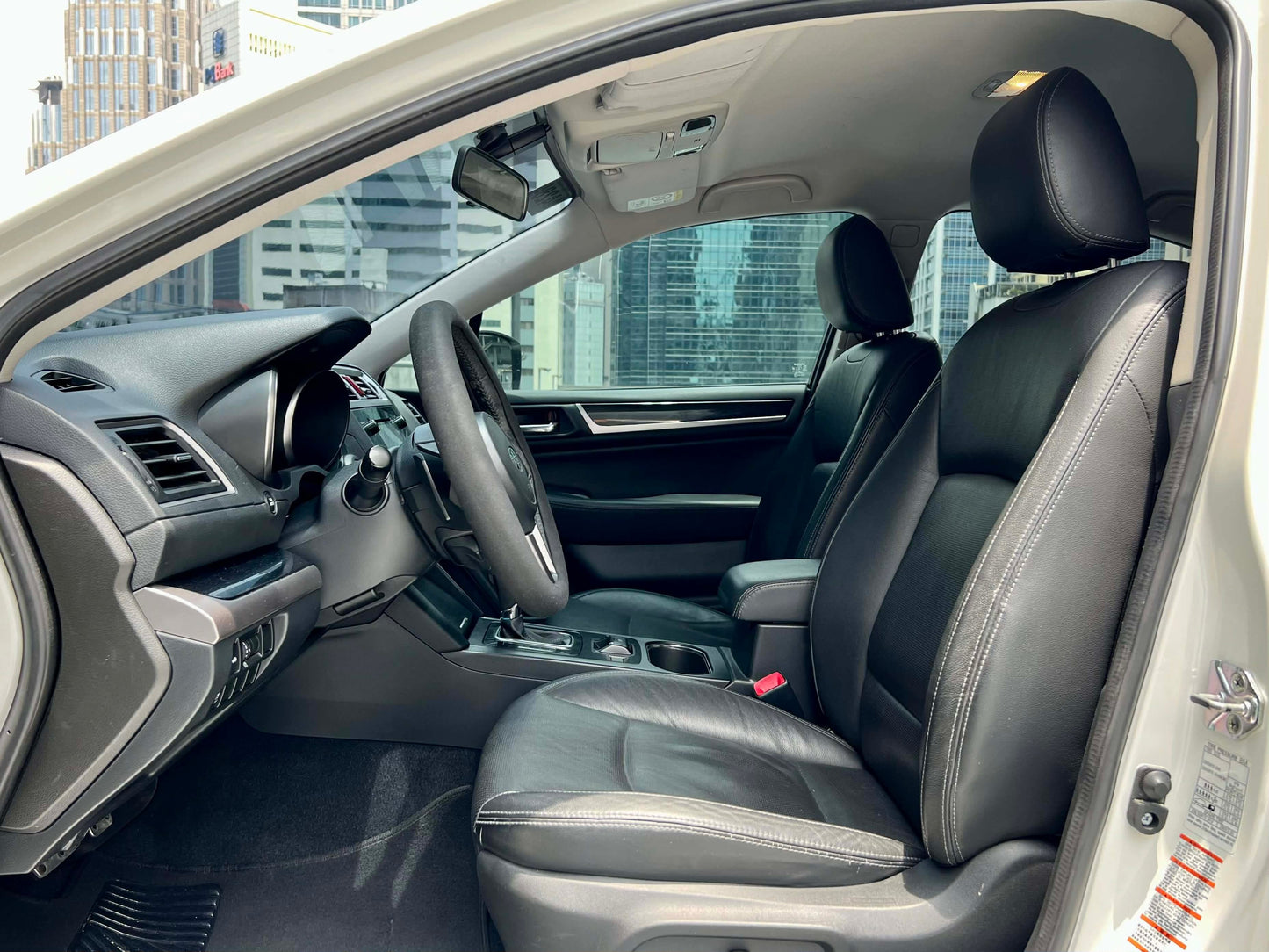 2015 Subaru Legacy 2.5 AWD, Automatic, Gas