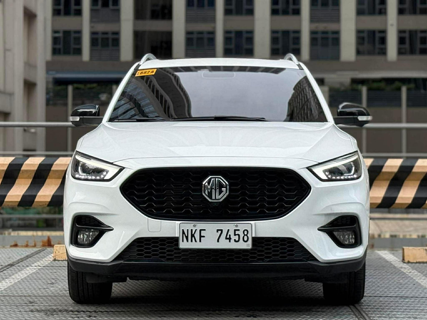 2024 MG ZS 1.5 MCE LUX, Automatic, Gas